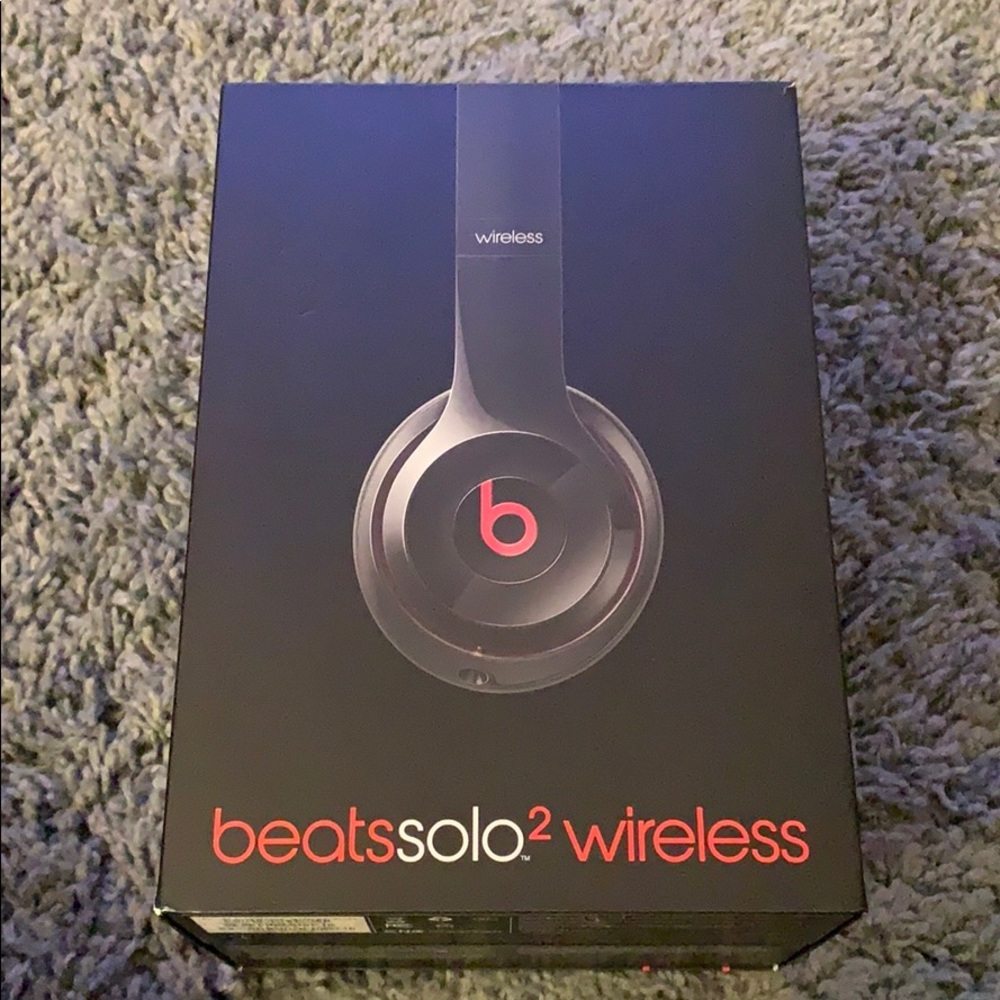 Beats solo wireless 2